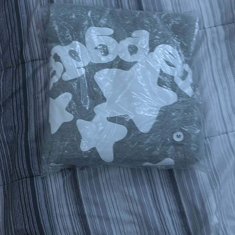 Grey and White Star sp5der